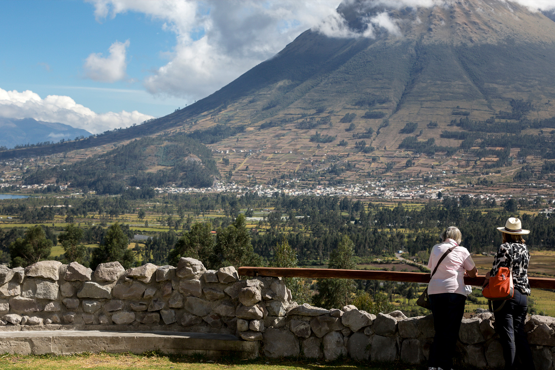 travel from quito to otavalo
